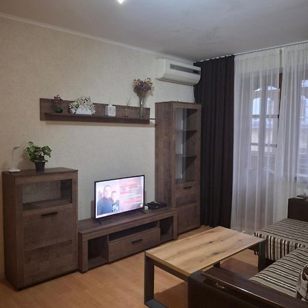 4 Площа Гагаріна Apartment Vinița Exterior foto