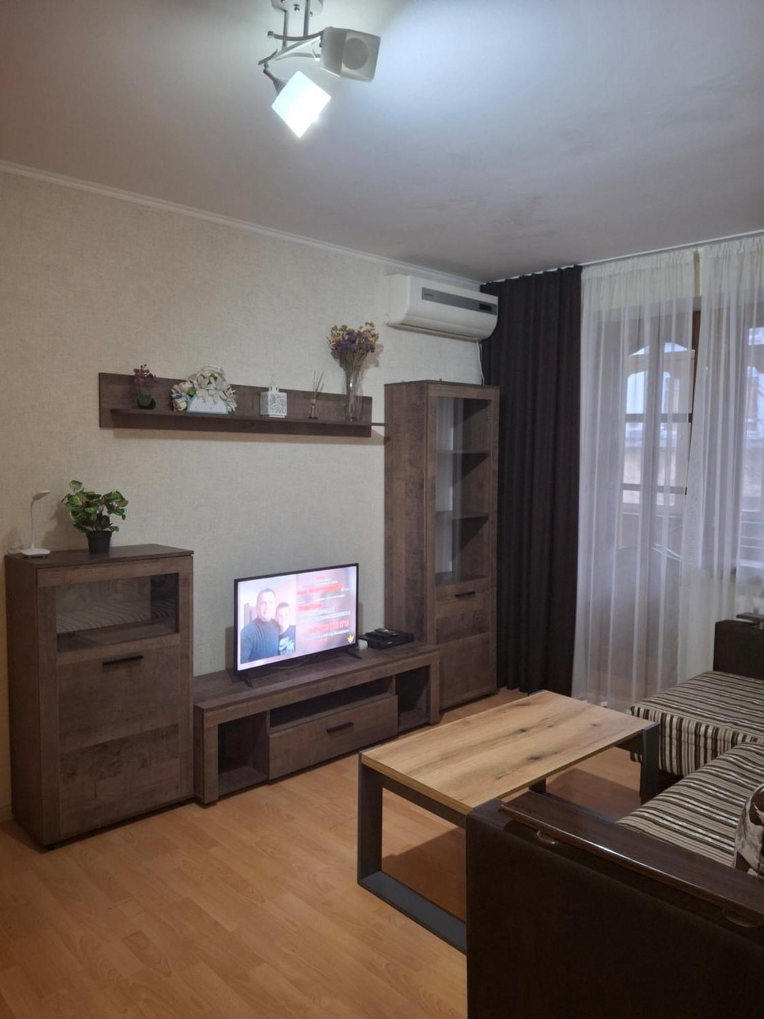 4 Площа Гагаріна Apartment Vinița Exterior foto
